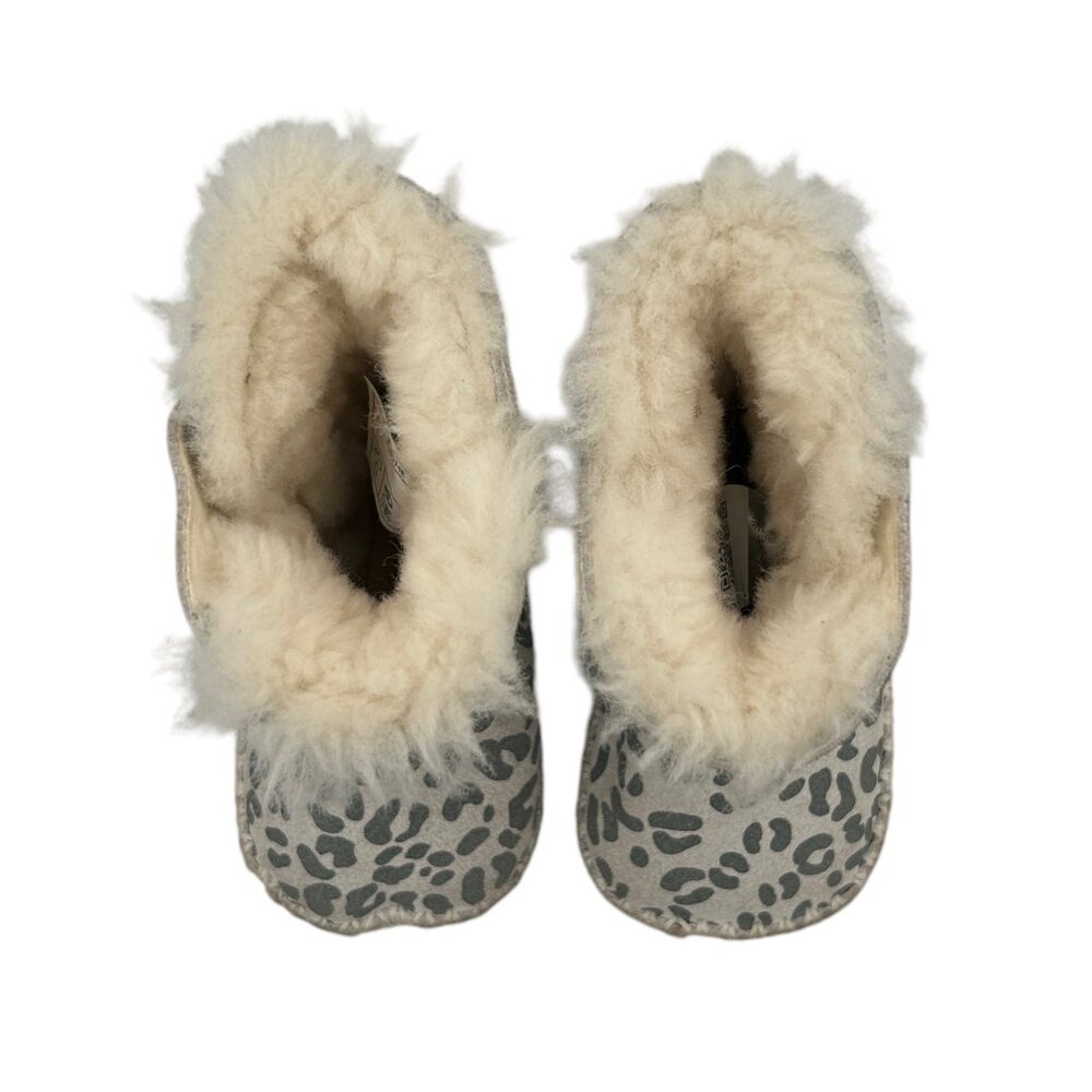 UGG Cassie Leopard Infant Boots (2/3) - Picture 4 of 16